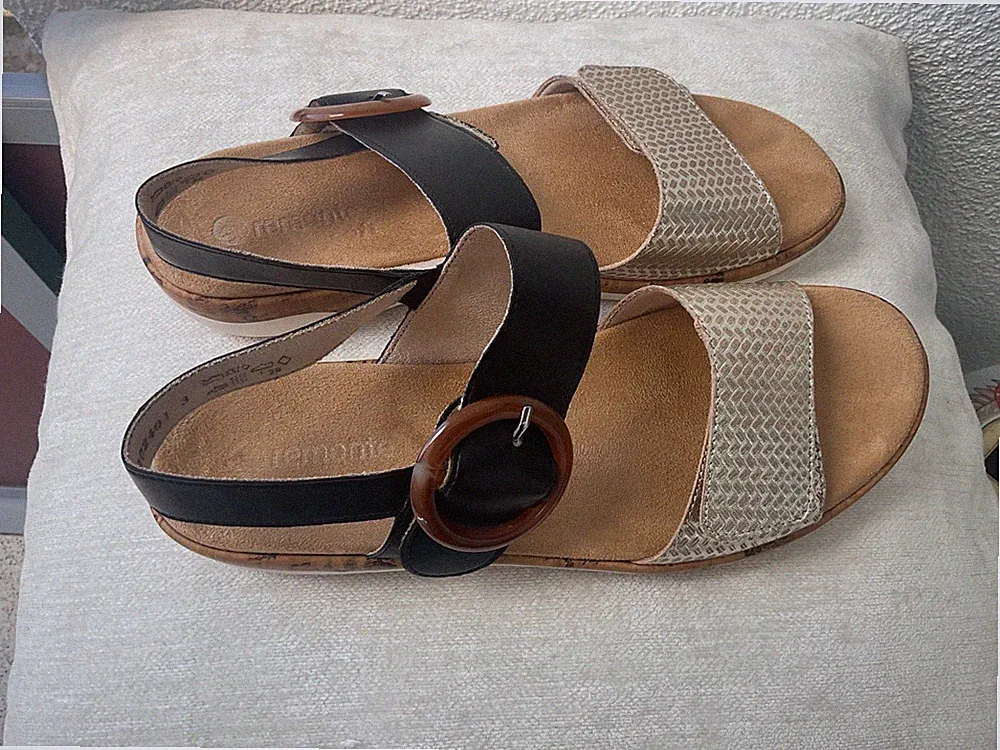 Remonte Komfort Sandalen ~ mit Memory Innensohle ~ Leder Black Gold ~ Größe 42