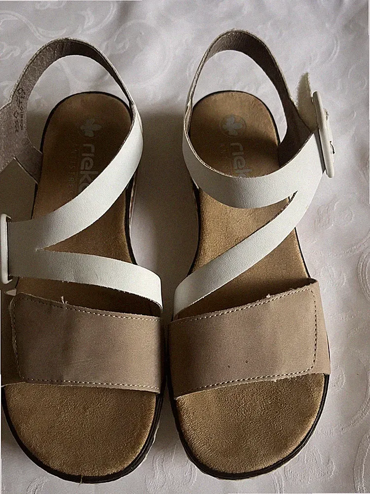 Rieker Damen Keilsandalen Riemchen Klett Weiß/Beige Gr. 38 wie Neu!