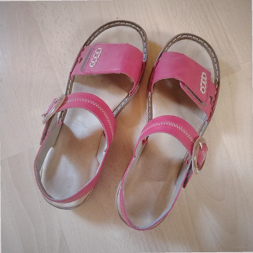 Rieker Damen Sandalen Leder rot EU 40 Keilabsatz Riemchen Fesselriemen