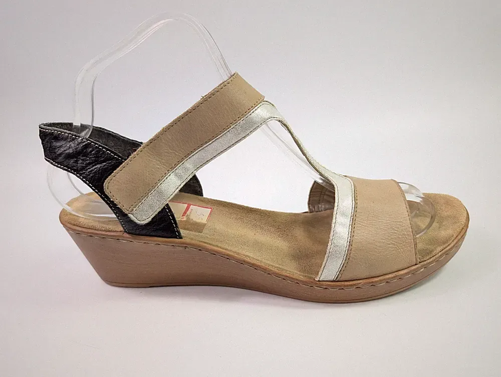 Rieker Sandalen Leder/Synthetik Keilabsatz UK 7,5