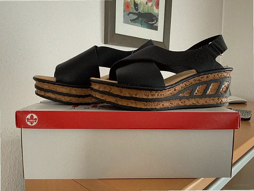 rieker sandalen mit keilabsatz