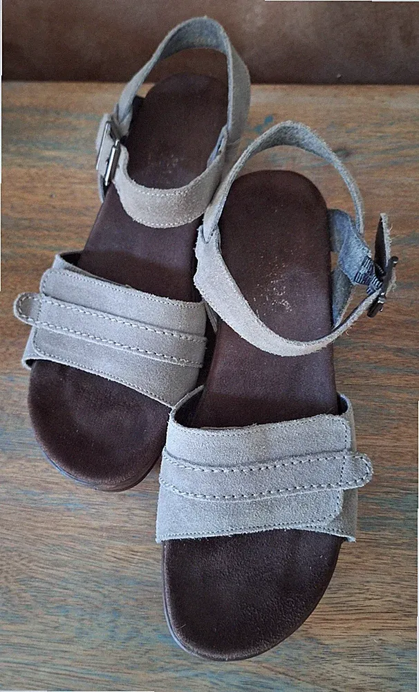 Rieker Sandalen Wildleder Gr.40 mit Klettverschluss und Keilabsatz Grau TOP
