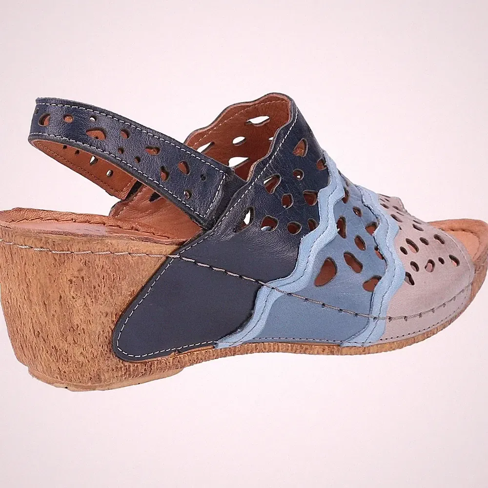 Riva Tarrega Navy Leder Keilabsatz Pantolette Sandale