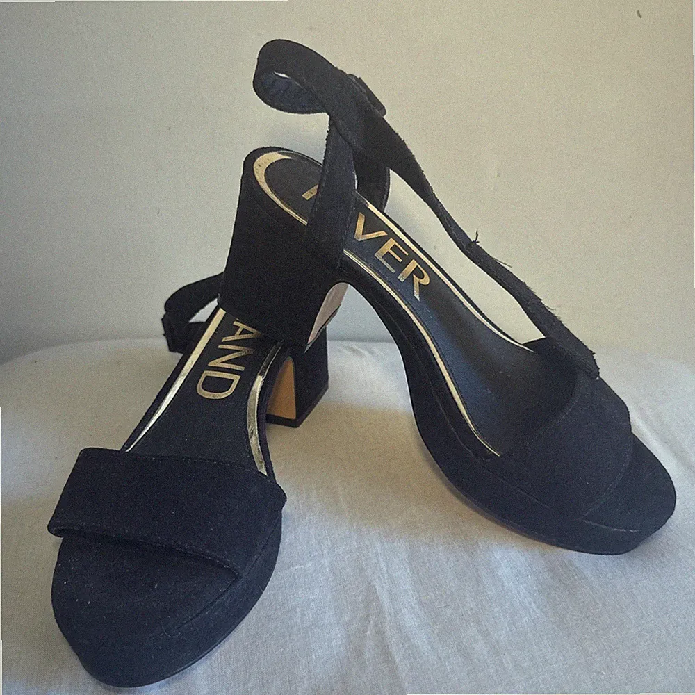 River Island Sandalen schwarz Wildleder Plateau neu UK 4