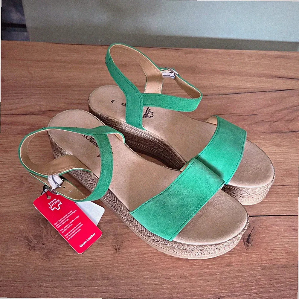 s.Oliver Damen Riemchen-Sandalen Keilabsatz Kunstleder Grün EU 41 Flechtoptik