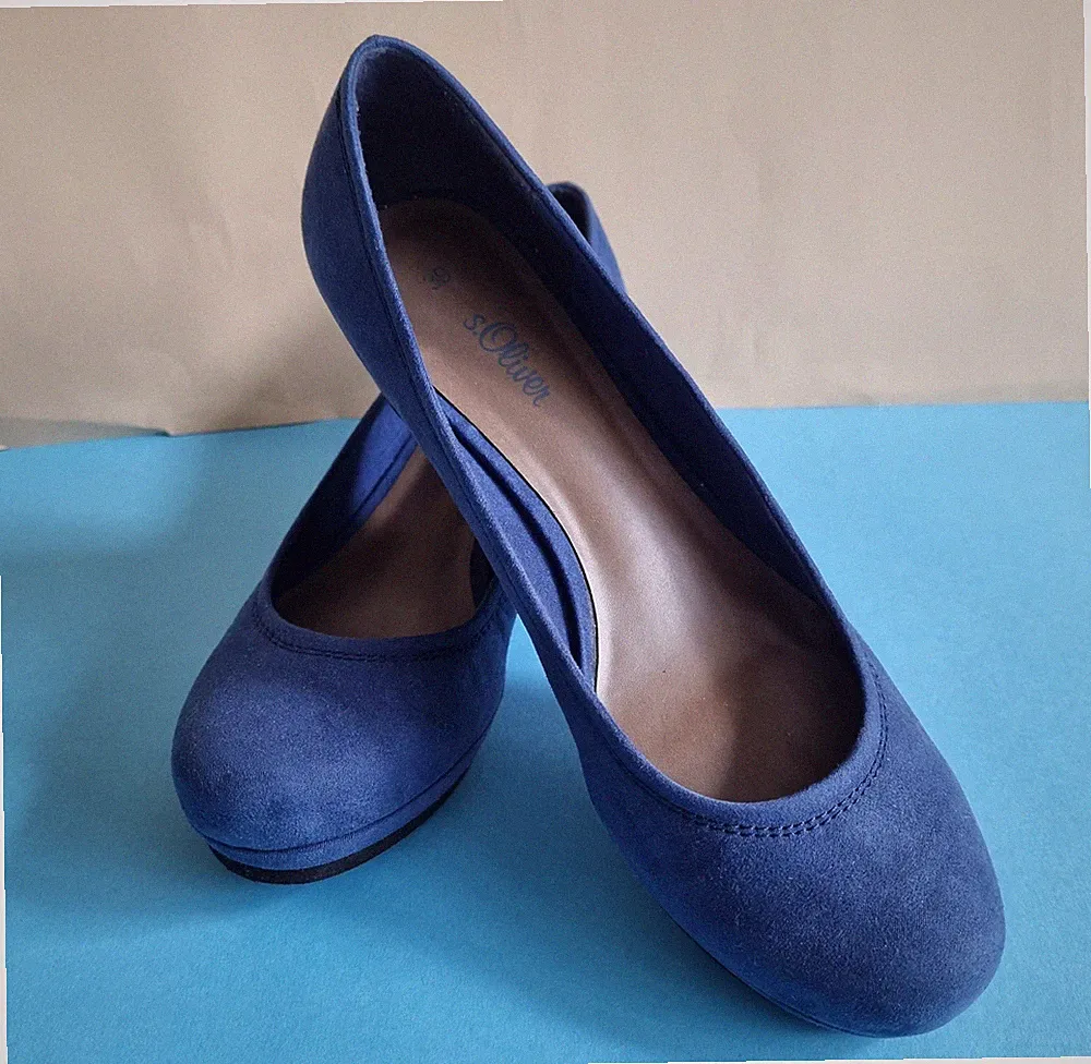 s. Oliver Pumps Keilschuh mit 4,5 cm Absatz Gr 39 dunkel blau