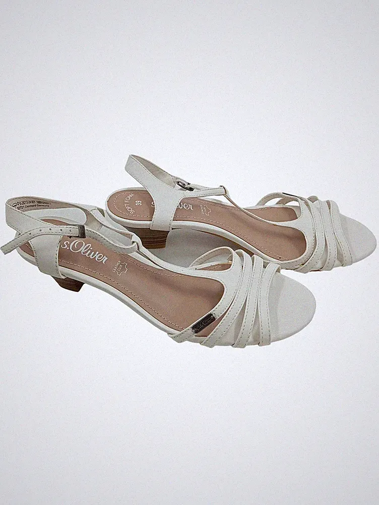 s.Oliver Sandalen Damen Gr. 39 Weiß Riemchen Keilabsatz