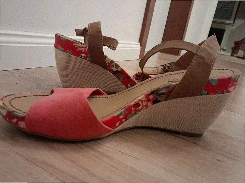 S. Oliver Schuhe Sandalen mit Keilabsatz Größe 39