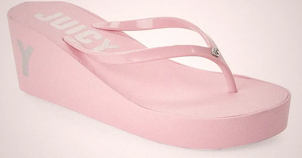 Saftig Von Juicy Couture NAOMI Bedruckt Tanga Keil Rosa Sandalen Flip-Flops Neu