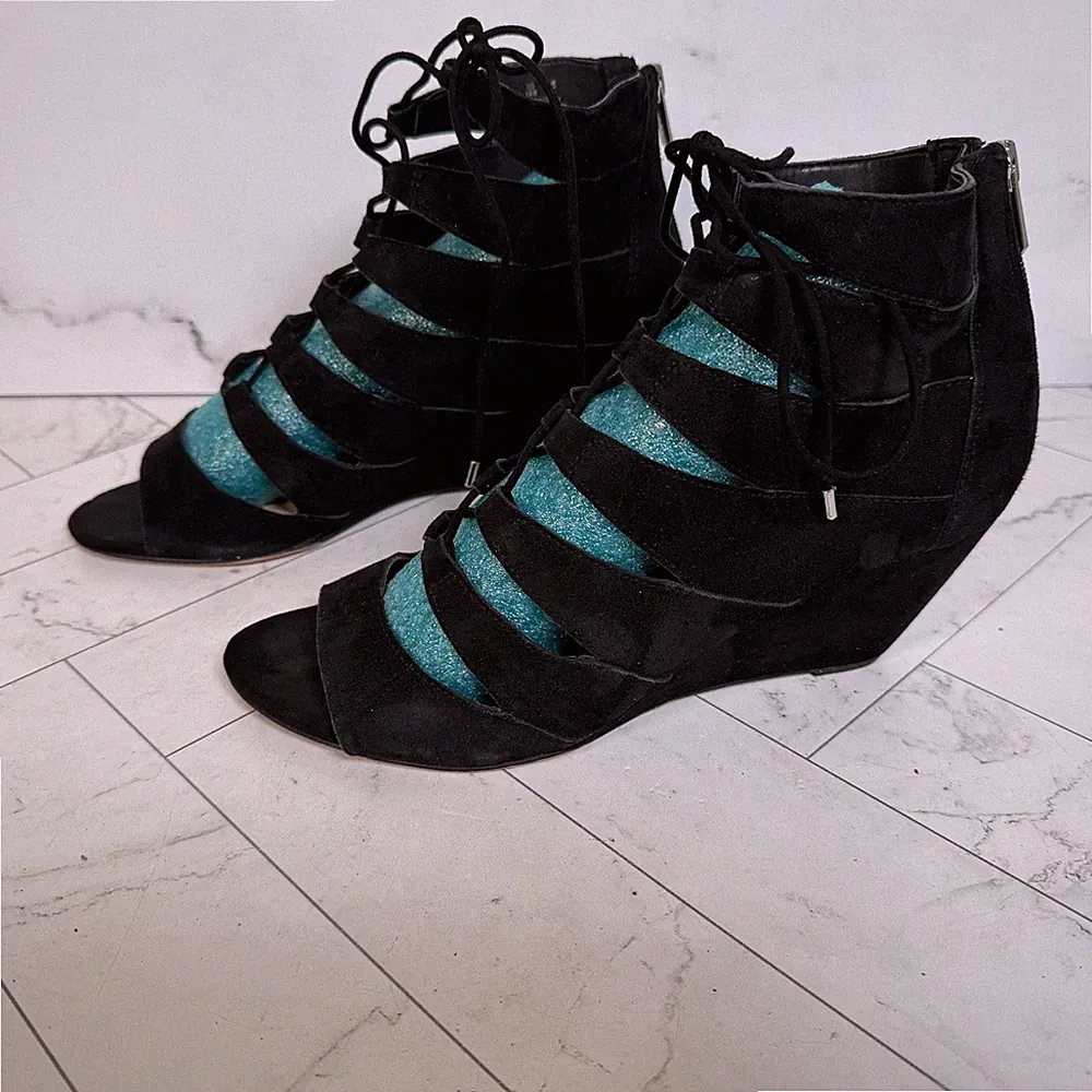 Sam Edelman Santina Gladiator Wedgesandalen Schwarz Veloursleder Gr. 42 (US 10)