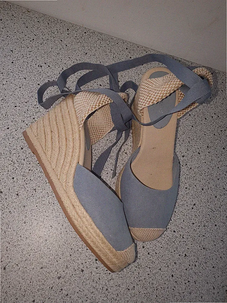 Sandale mit Keilabsatz Gr. 36 , Keilsandalette, Espadrilles Jeansblau