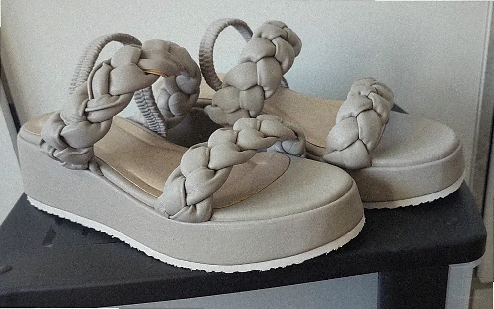 *SANDALE/SANDALETTE* von *BE GOLD*, Taupe, Größe 40, *NEU*