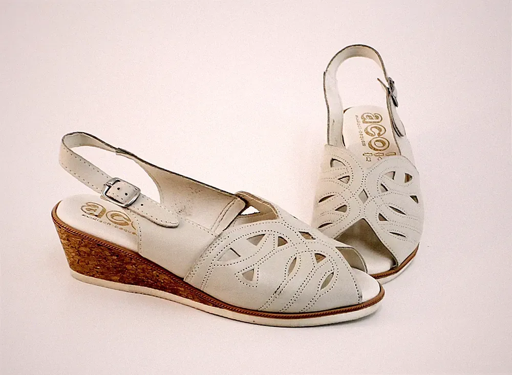 Sandalen ACO Kork Keilabsatz Leder grauweiß Gr. 37