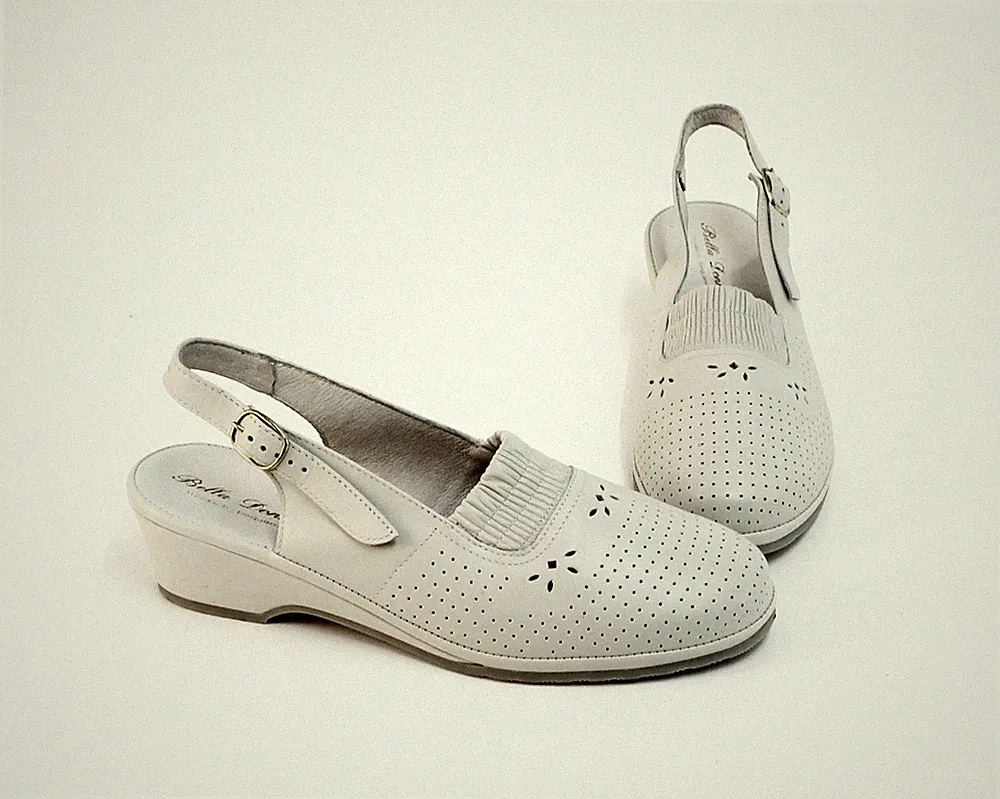 Sandalen Bella Donna Slingbacks Keilabsatz Echtleder weiß Gr. 41 neuwertig
