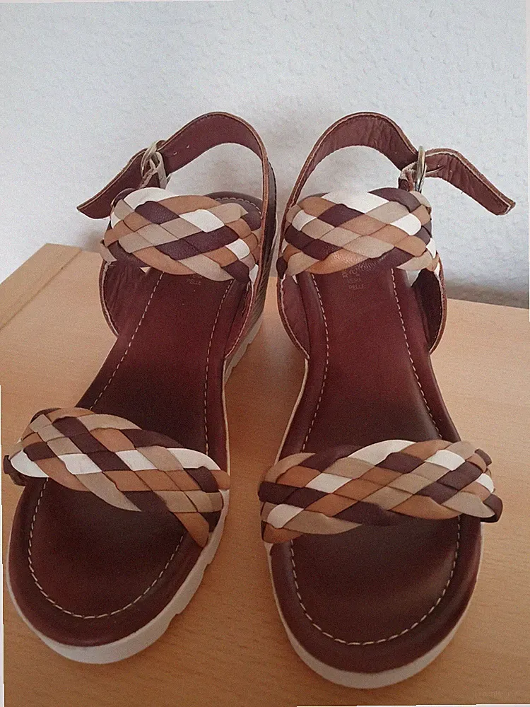 Sandalen Gr 41 Leder braun/weiss/taupe NEU Flechtmuster