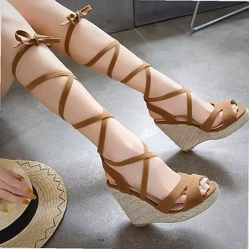 Sandalen Keilabsatz 11,5 cm hoch Schnürung Sklavin Kordel Plateau Leder elegant ZX7K2