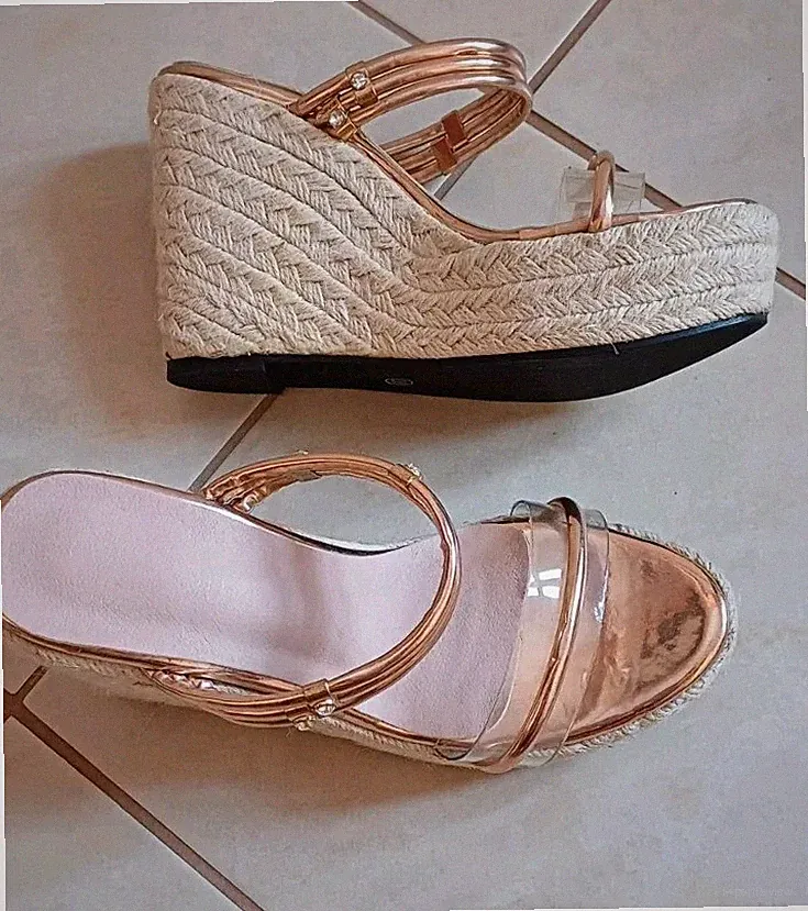 Sandalen/Keilsandalen Damen, Gr: 38, Neu