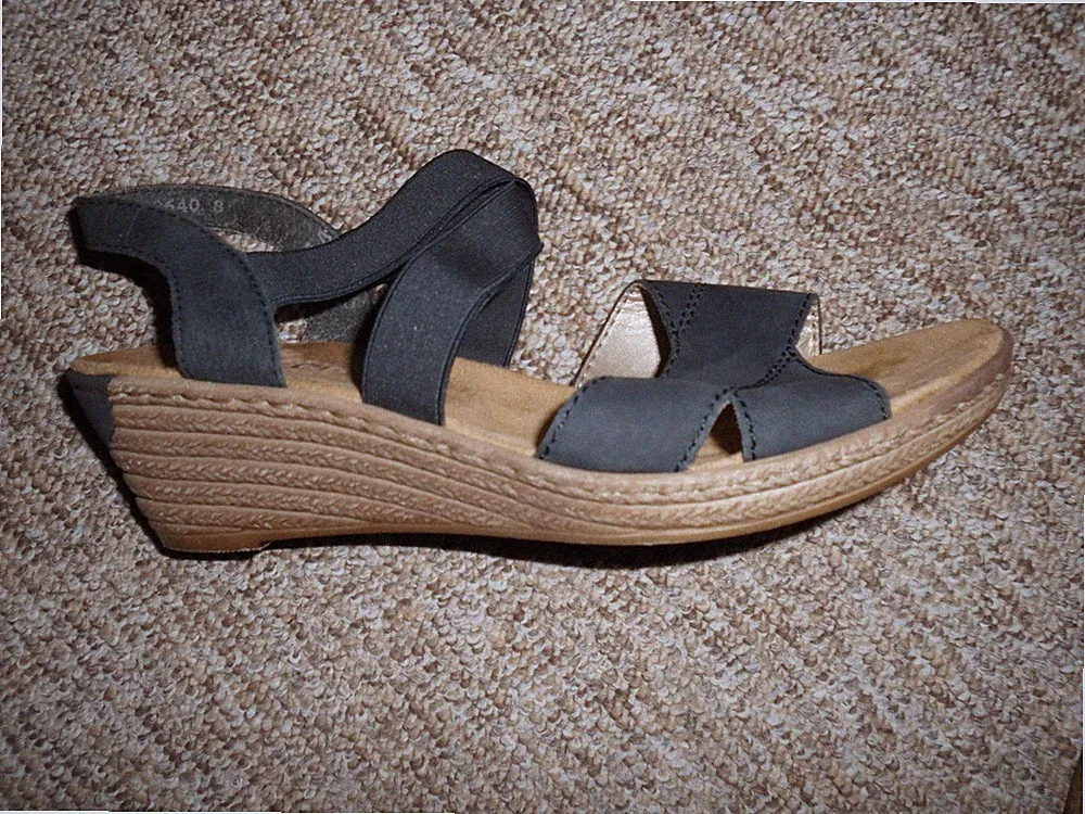 Sandalen mit Keilabsatz für Damen von rieker Gr. 38 - TOP!