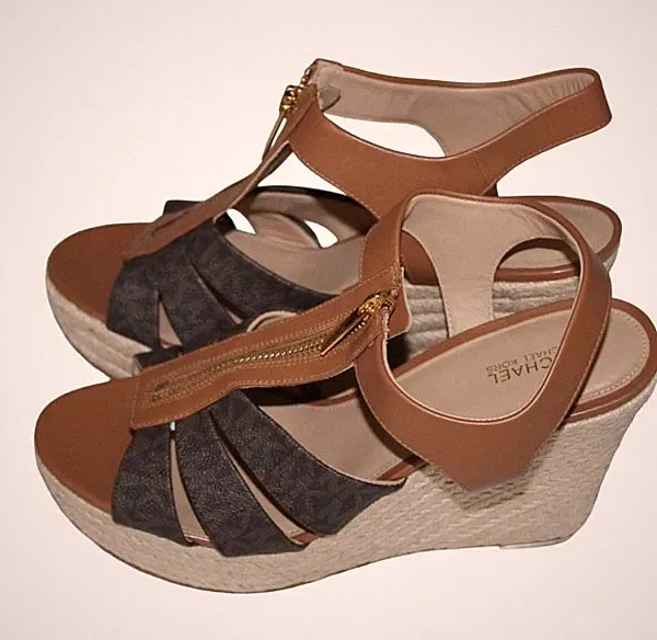 SANDALETTE SANDALE KEILABSATZ MICHAEL KORS PLATEAU WEDGE BRAUN BEIGE Gr. 37
