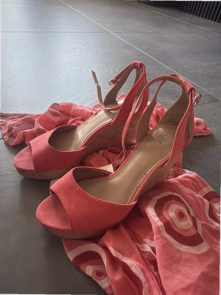 Schuhe Keilabsatz Koralle Inklusive Schalpreis Gebraucht