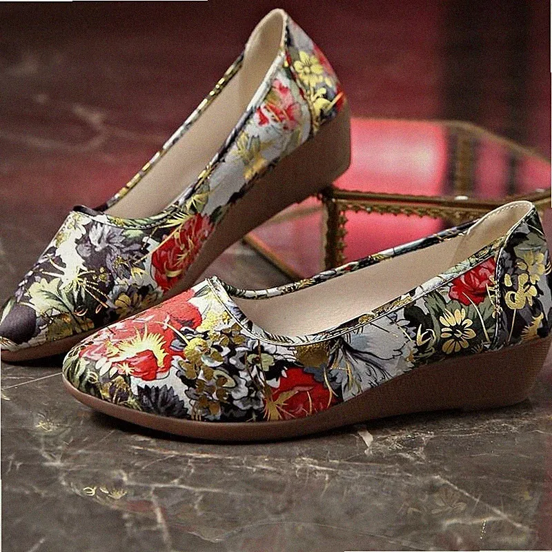 Schuhe mit Blumenmuster, Keilabsatz,Damenschuh, Slipper, Pumps,Leicht Hausschuhe