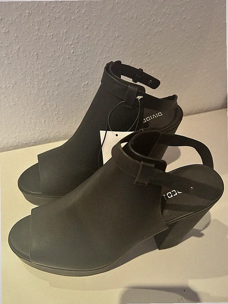 Schuhe / Stifeletten / Sandalen Mit (Keil) Absatz Gr. 41 Schwarz H&M Divided