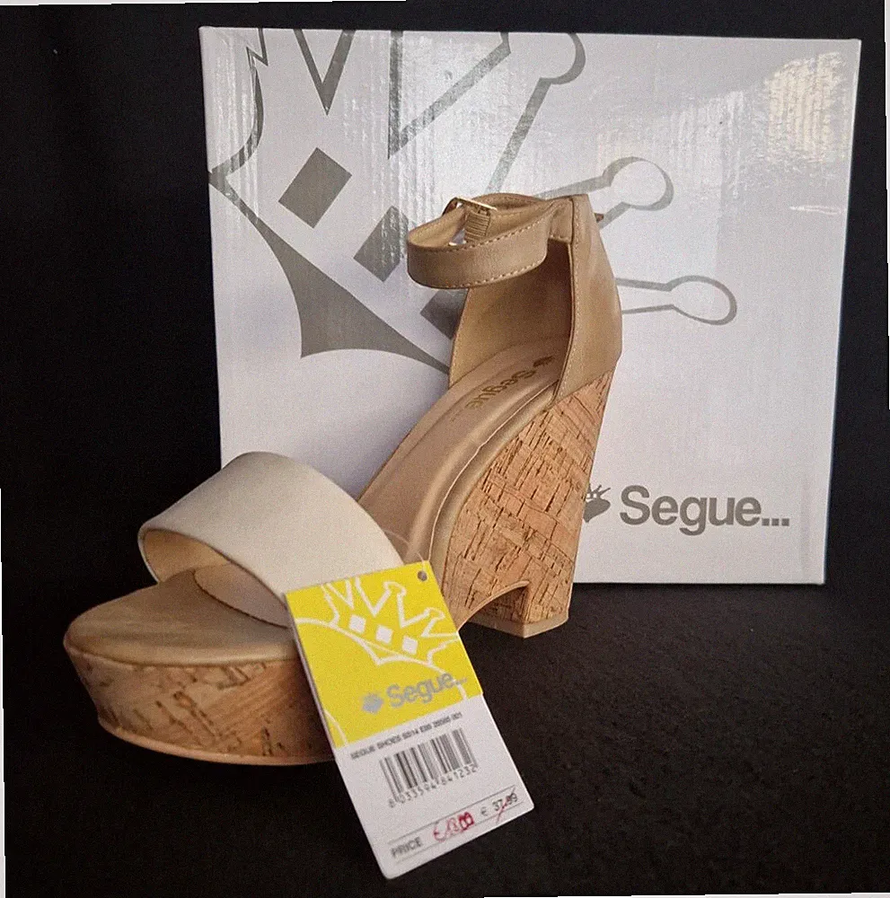 Segue Italy Keil Damen Sandalen Keilabsatz Sommersandalen Weiß / Beige Gr. 40