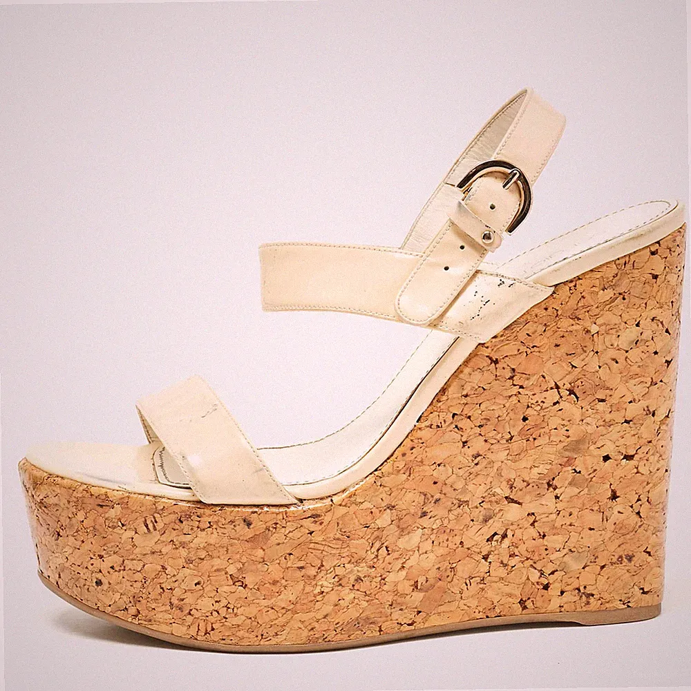 Sergio Rossi Creme Lackleder Knöchelriemen Kork Plateau Keilabsatz Sandalen Gr.