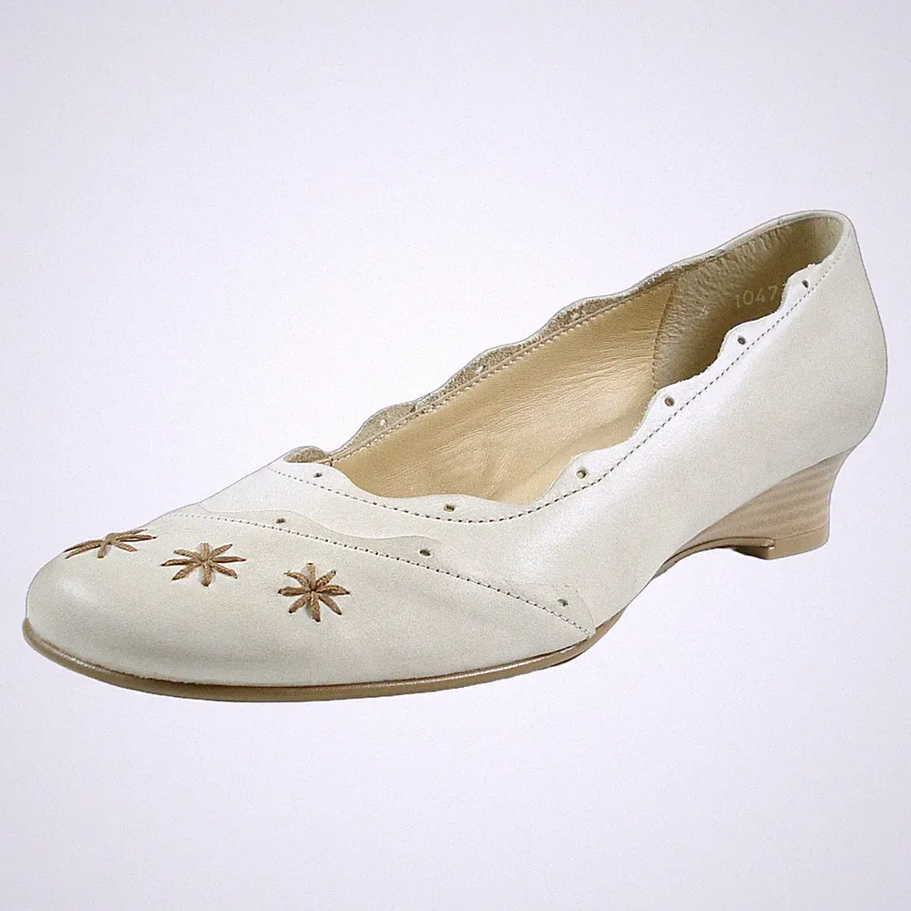Simona Damen Schuhe Trachten Dirndl Pumps 10471