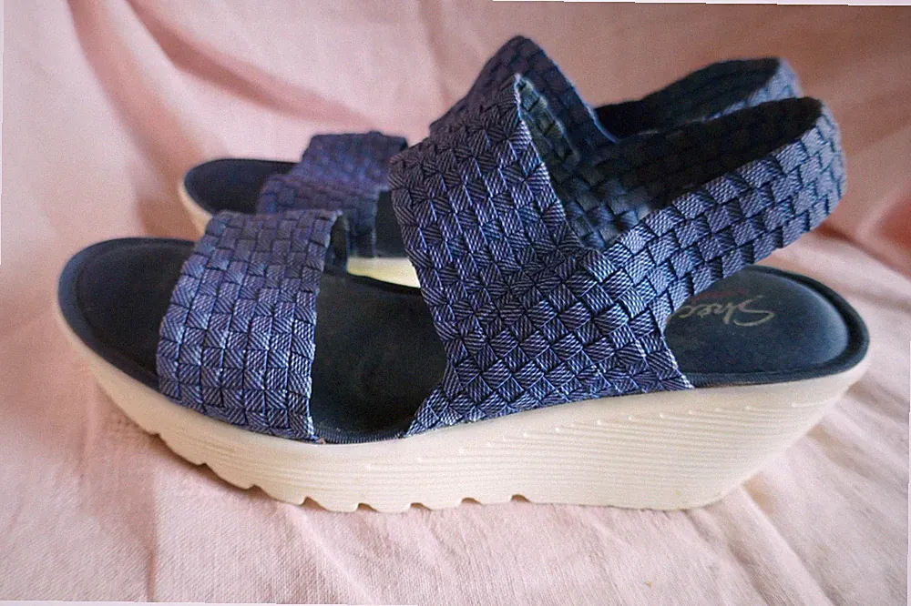 ❤️SKECHERS BLAUE WEDGES GRÖßE 39 GETRAGEN KLASSE ERHALTEN 7CM KEILABSATZ ELASTIC