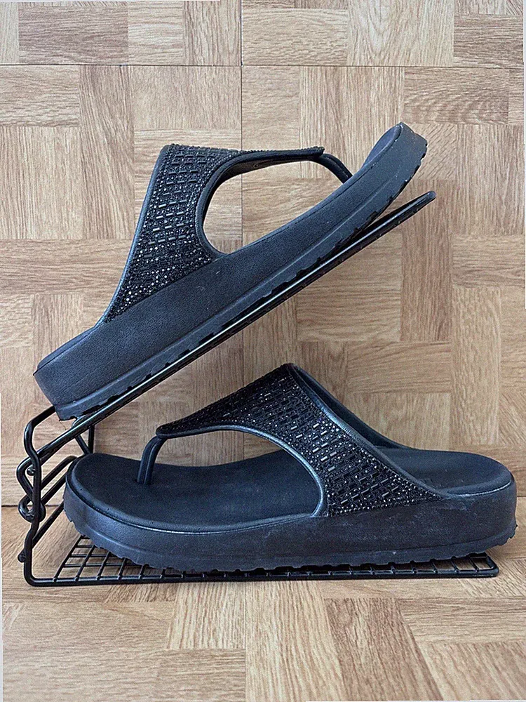 Skechers Cali Breeze 2.0 Flip-Flop Zehenstegsandalen schwarz Strass UK Größe 7