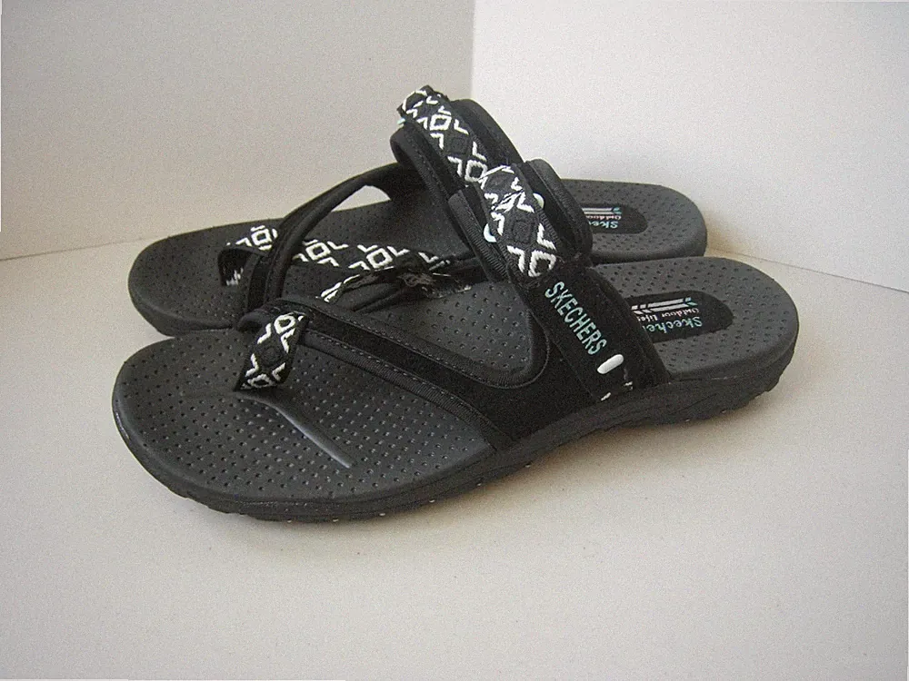 Skechers Outdoor Lifestyle Reggae Thong Sandals Womens 10 Black Flip Flop Sport