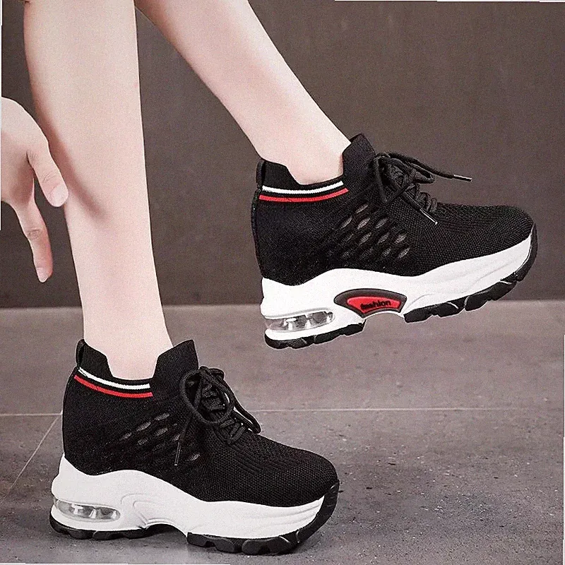 Sneaker Mit Keilabsatz 6 CM Plattform Schwarz Weiß 36285