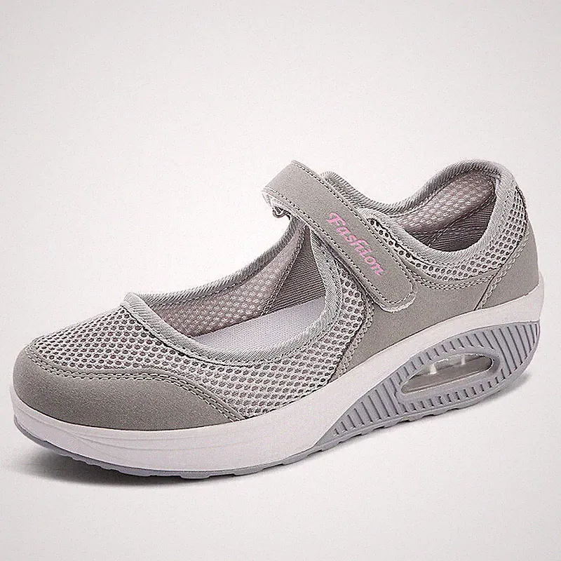 Sommer Sandalen Leicht Plateau Mesh Damen Freizeitschuhe Keilabsatz Mom Sneaker