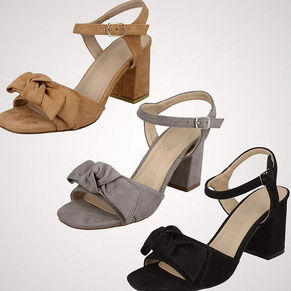 Spot On Damen Sandalen Mit Keilabsatz Mit Riemen Schwarz/Grau/Apricot
