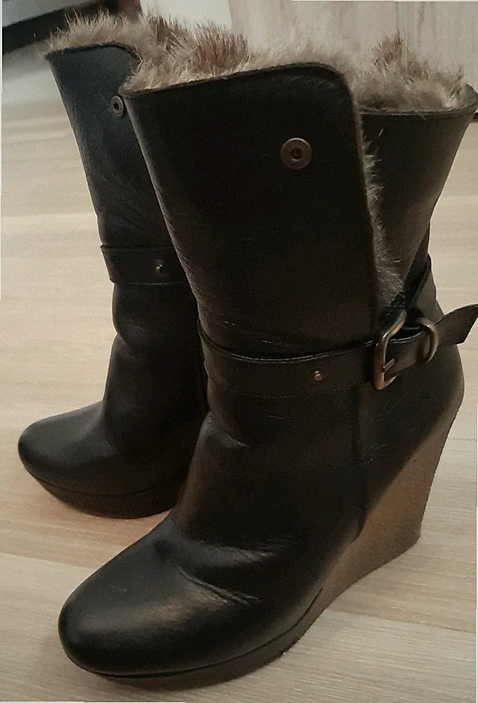 Stiefel Stiefeletten Wedges Keilabsatz Leder schwarz Fell Pelz 39