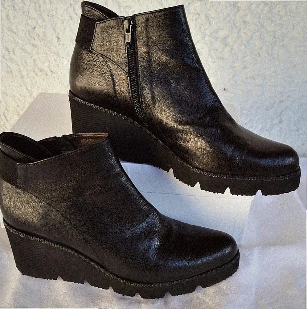Stiefeletten Brunate wie neu schwarz 39,5 Leder bequemer Keilabsatz Uk 6,5