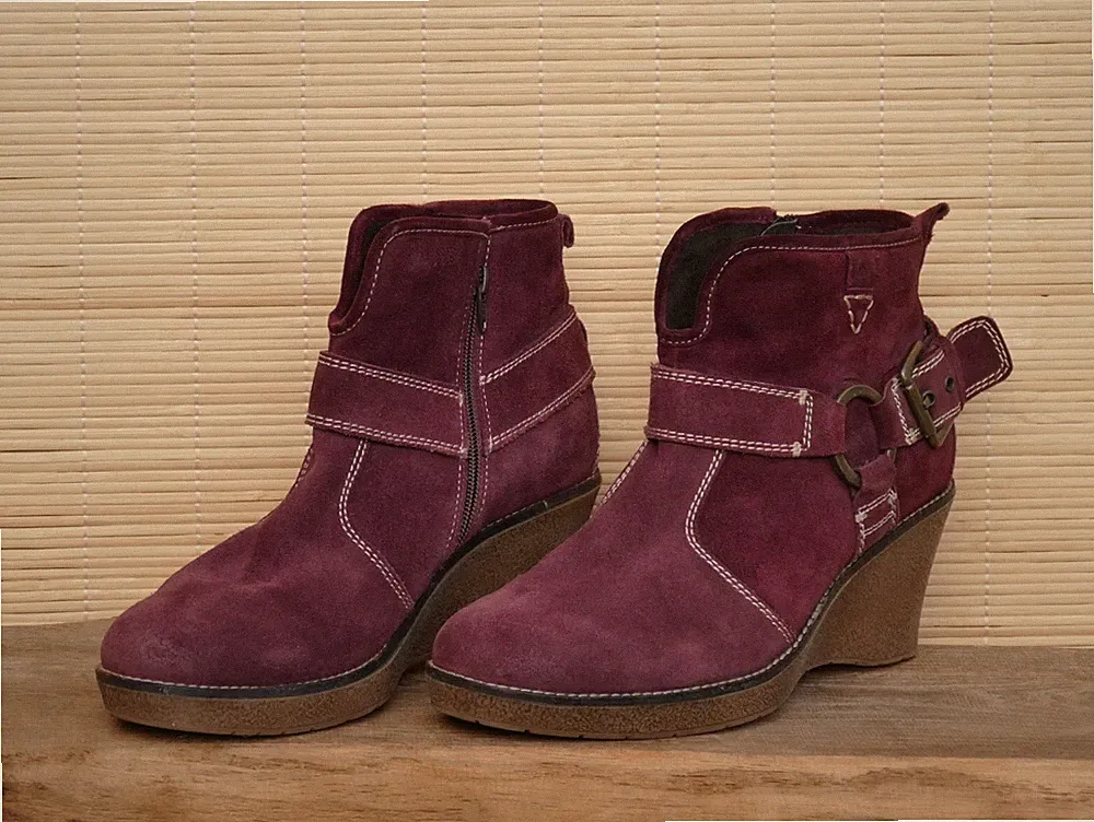 Stiefeletten JOSEF SEIBEL Rauleder Riemen Schnalle Keilabsatz weinrot Gr. 42 TOP