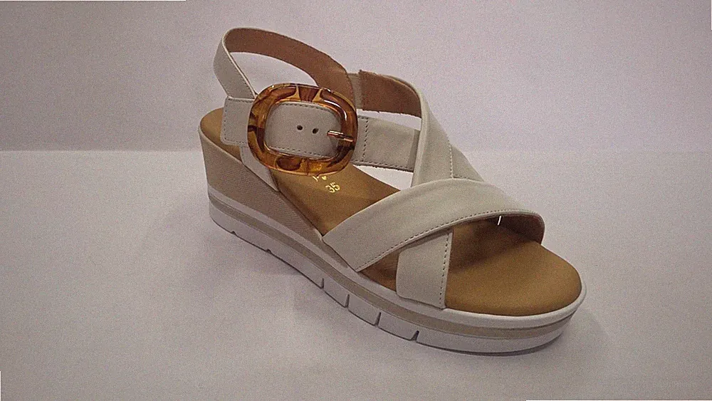 StilediVita Sandalen Damen Leder Riemchen Mit Keilabsatz 6 Cm LAT (Latte)