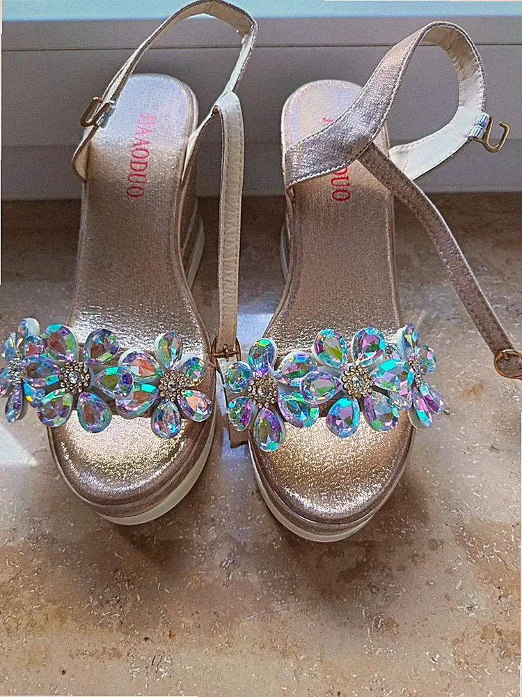 SUAMODUO Damen Keilabsatz Sandalen Silber Strass Glitzer Blume Schnalle 37