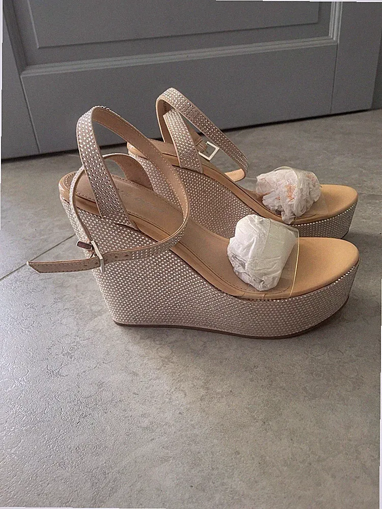 Süsse Beige Keilabsatz Sandalen Mit Strass Besetzt, Neu In Gr39