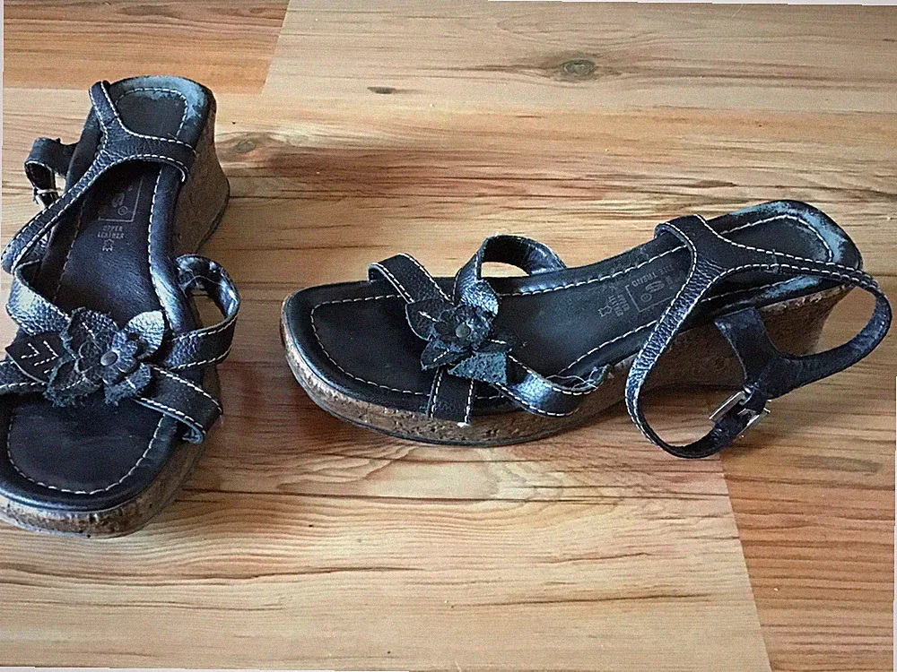 Tamaris Absatz Schuhe, Keil Sandaletten Gr. 39 schwarz !!!