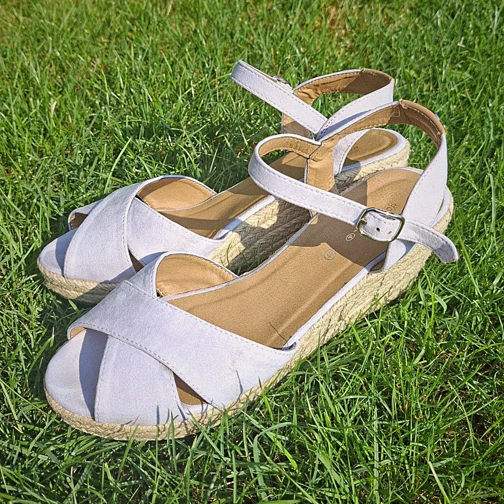 Tamaris Damen Espadrille-Sandalen Keilabsatz hoch lila Gr. 40 Knöchelriemen