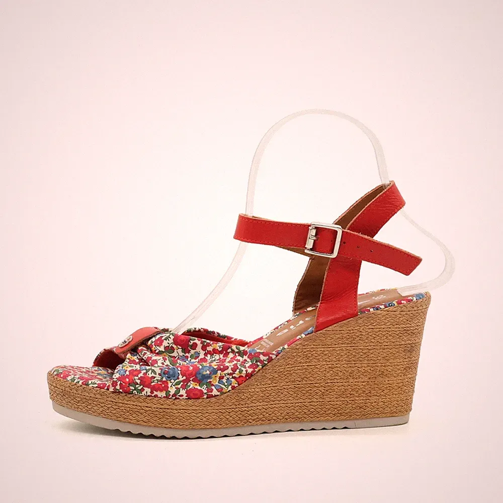 Tamaris Damen Sandalen EU 38 Blumen Keilsandalette Rot Summer Collection