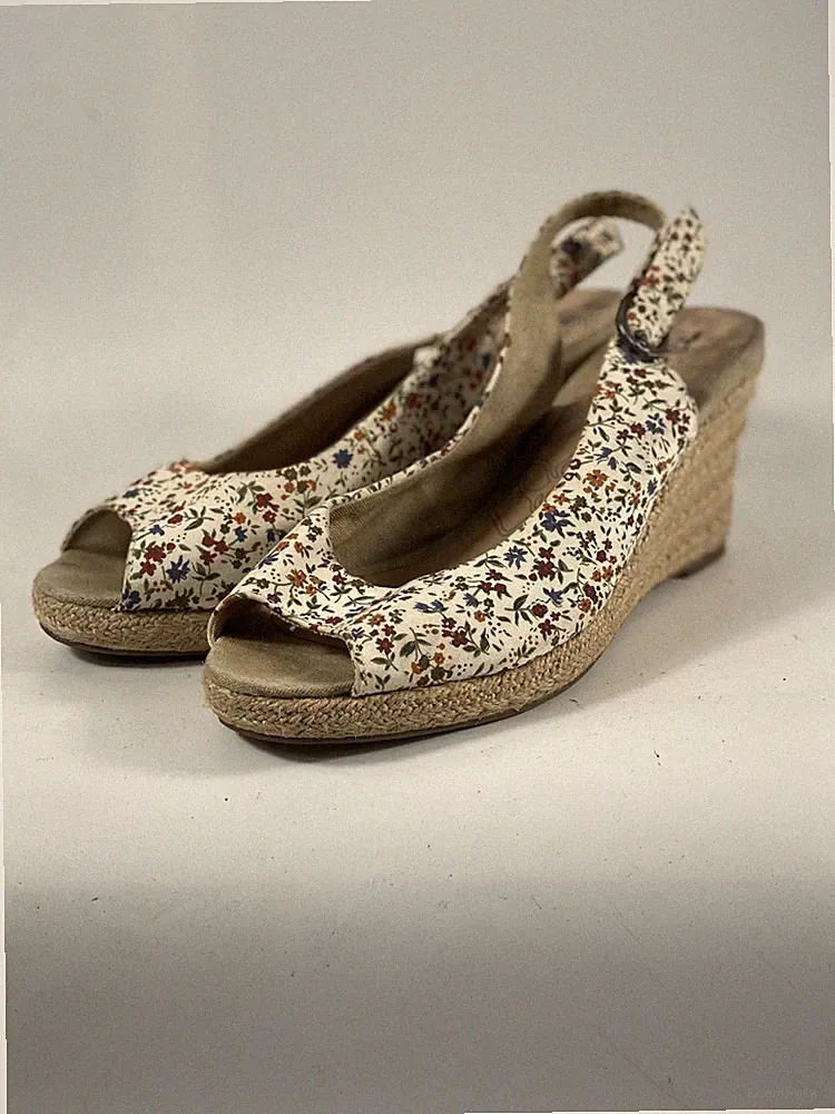 Tamaris gr 40 Damen Sandalen Sandaletten Keilabsatz Sehr Gut Karton 61