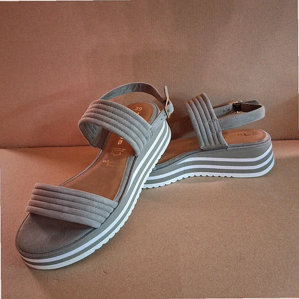 TAMARIS Ledersandaletten "TOUCHit" in khaki/weiß, Gr. 39