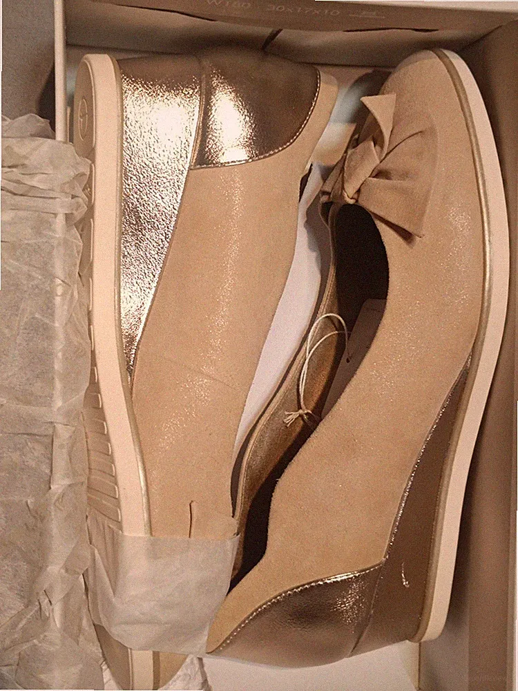 Tamaris Pumps Gr.39,5 Farbe Taupe Pearl Leder Herausnehmbares Fußbett Neu M. E.