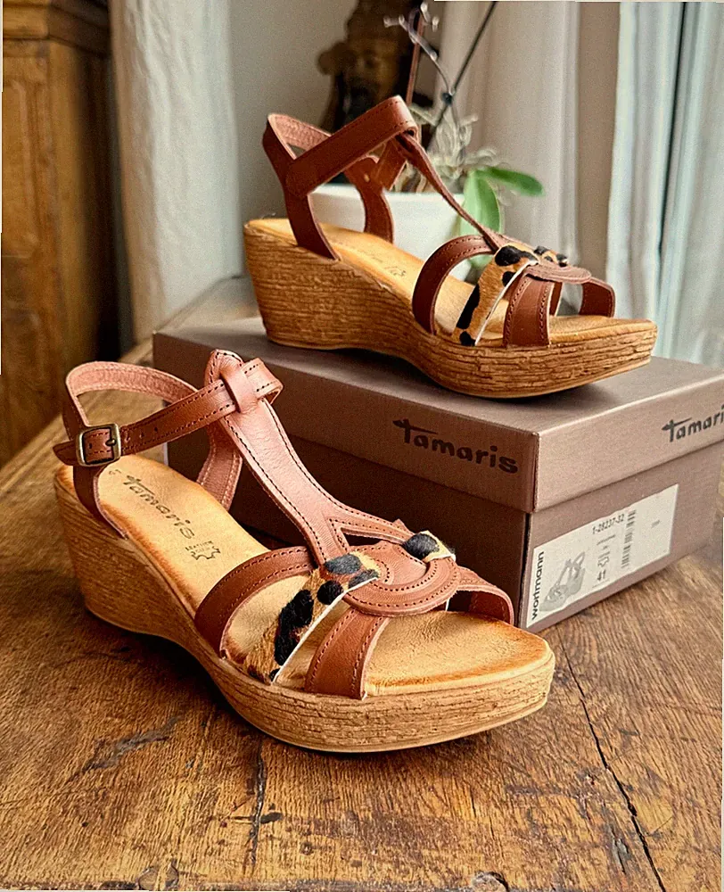 Tamaris Sandale braun Leo Gr. 41 Keilabsatz Schuhe Sandaletten Café Leopard