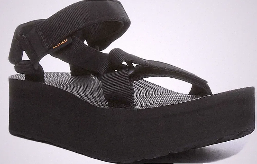 Teva Flatform Univ Universal Flatform Sand in Schwarz Größe UK 3 - 8