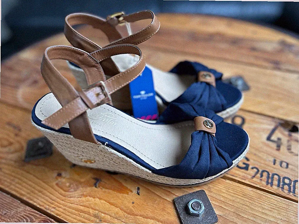 TOM TAILOR Damen Keilabsatz Sandalen Knöchelriemen Blau/Beige/Braun Gr. 41